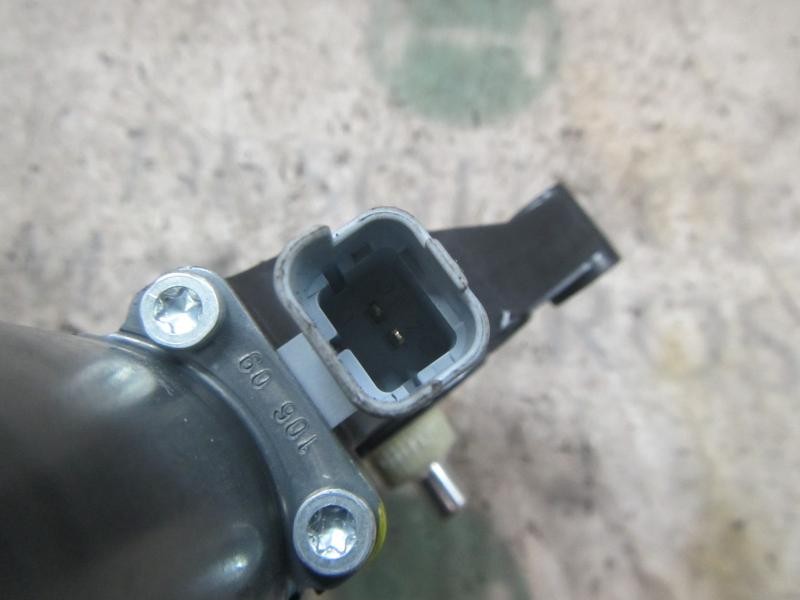 Recambio de motor elevalunas delantero derecho para hyundai i30 classic gl referencia OEM IAM 824602R000 824602R000 0130822543