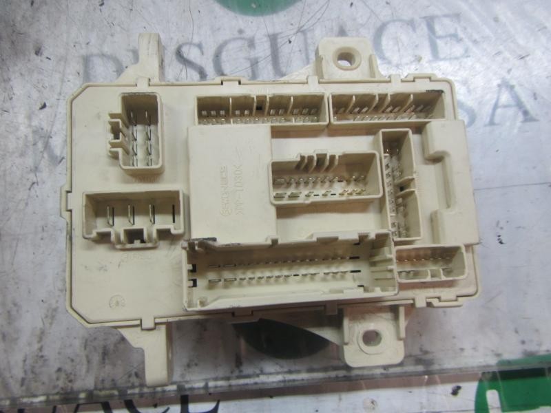 Recambio de caja reles / fusibles para hyundai i30 classic gl referencia OEM IAM 919501H510  
