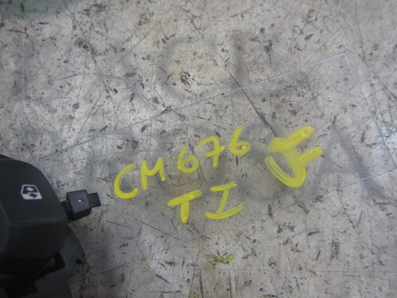 Recambio de mando elevalunas trasero izquierdo para renault vel satis (bj0) initiale referencia OEM IAM 8200114209  