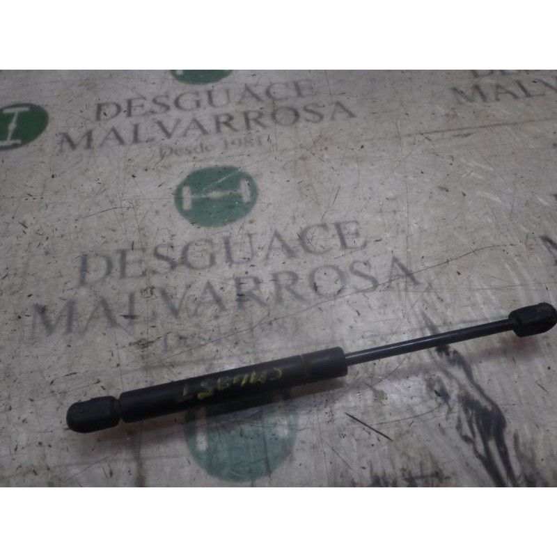 Recambio de amortiguadores maletero / porton para audi a6 berlina (4b2) 2.4 (121kw) referencia OEM IAM   