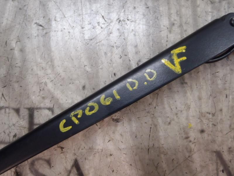 Recambio de brazo limpia delantero derecho para seat leon (5f1) 1.2 tsi referencia OEM IAM 5F1955410  