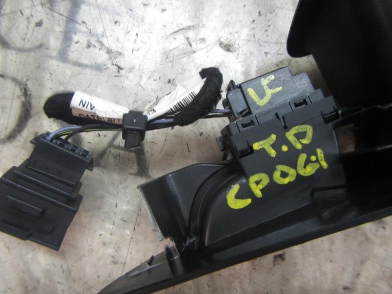 Recambio de mando elevalunas trasero derecho para seat leon (5f1) 1.2 tsi referencia OEM IAM 5G0959855AWHS  