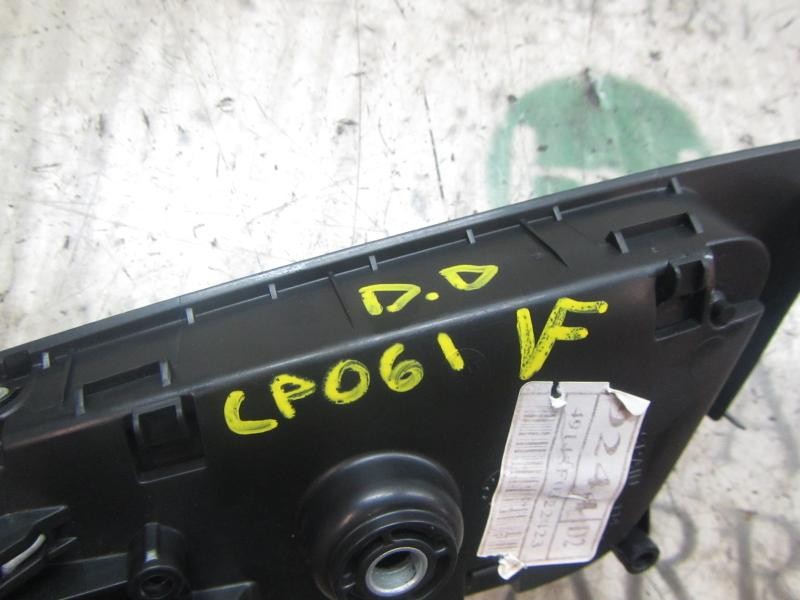 Recambio de maneta interior delantera derecha para seat leon (5f1) 1.2 tsi referencia OEM IAM 5F1837114A2ZZ  