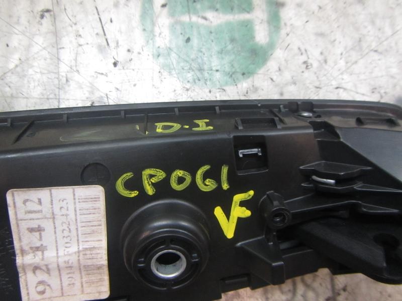 Recambio de maneta interior delantera izquierda para seat leon (5f1) 1.2 tsi referencia OEM IAM 5F1837113A2ZZ  