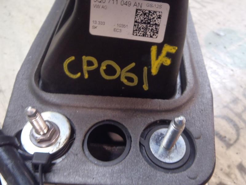 Recambio de palanca cambio para seat leon (5f1) 1.2 tsi referencia OEM IAM 5Q0711049AN  