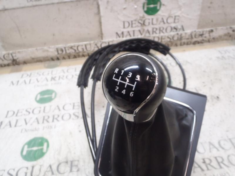 Recambio de palanca cambio para seat leon (5f1) 1.2 tsi referencia OEM IAM 5Q0711049AN  