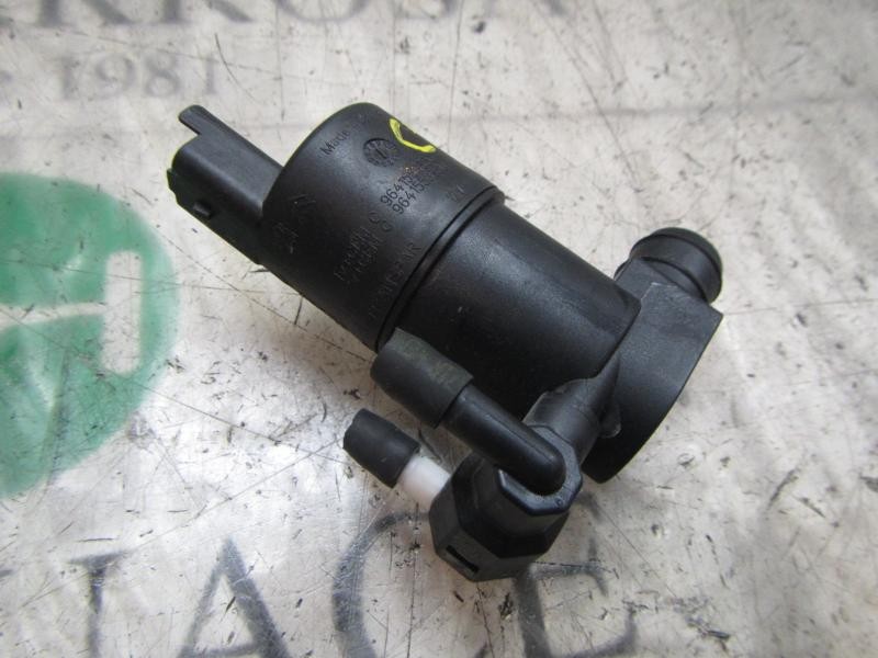 Recambio de bomba limpia para renault zoe referencia OEM IAM  9641553980 