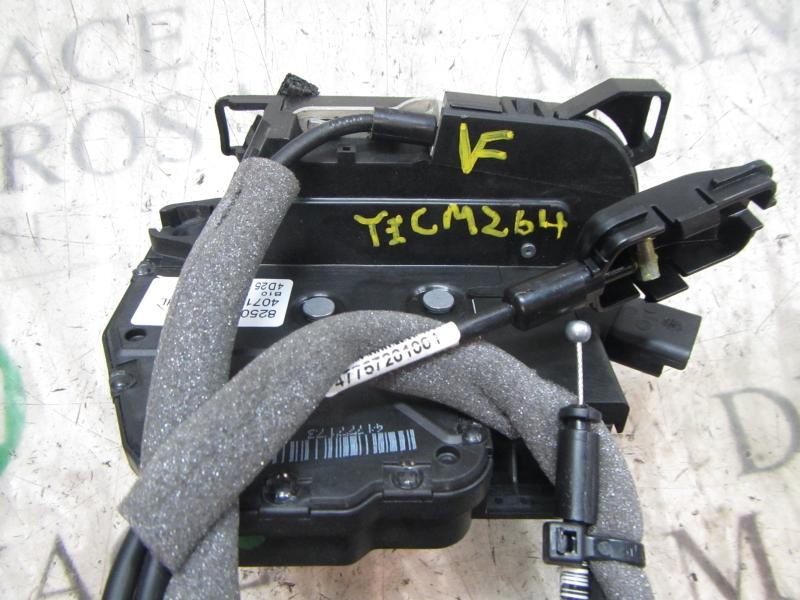 Recambio de cerradura puerta trasera izquierda para renault zoe referencia OEM IAM   