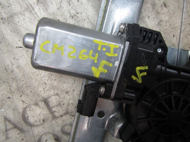 Recambio de elevalunas trasero izquierdo para renault zoe referencia OEM IAM  128001072 