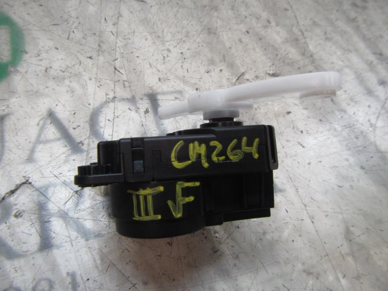 Recambio de motor apertura trampillas climatizador para renault zoe referencia OEM IAM   