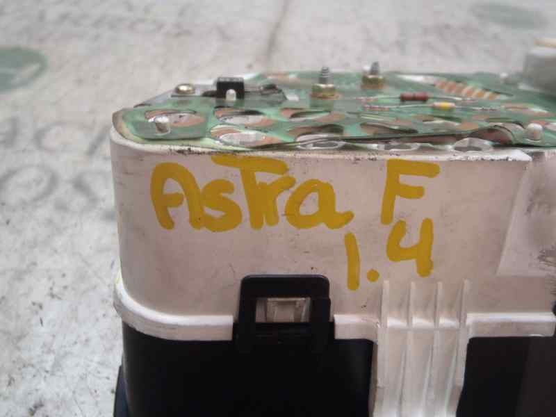 Recambio de cuadro instrumentos para opel astra f berlina eurocopa referencia OEM IAM   