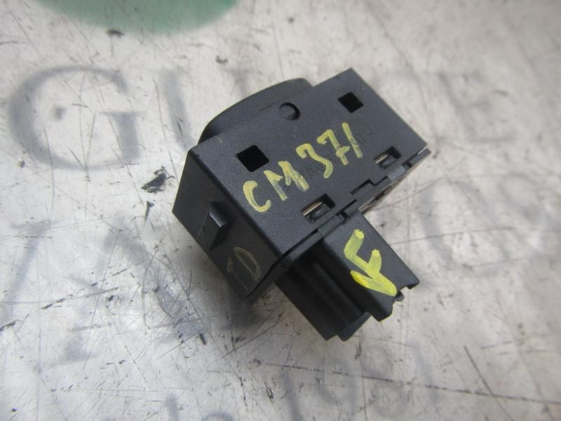 Recambio de mando elevalunas trasero derecho para peugeot 407 sw premium referencia OEM IAM   