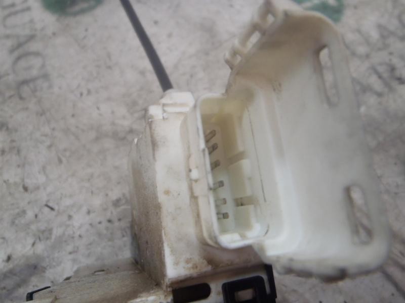 Recambio de cerradura puerta delantera derecha para citroën c4 coupe vtr plus referencia OEM IAM   