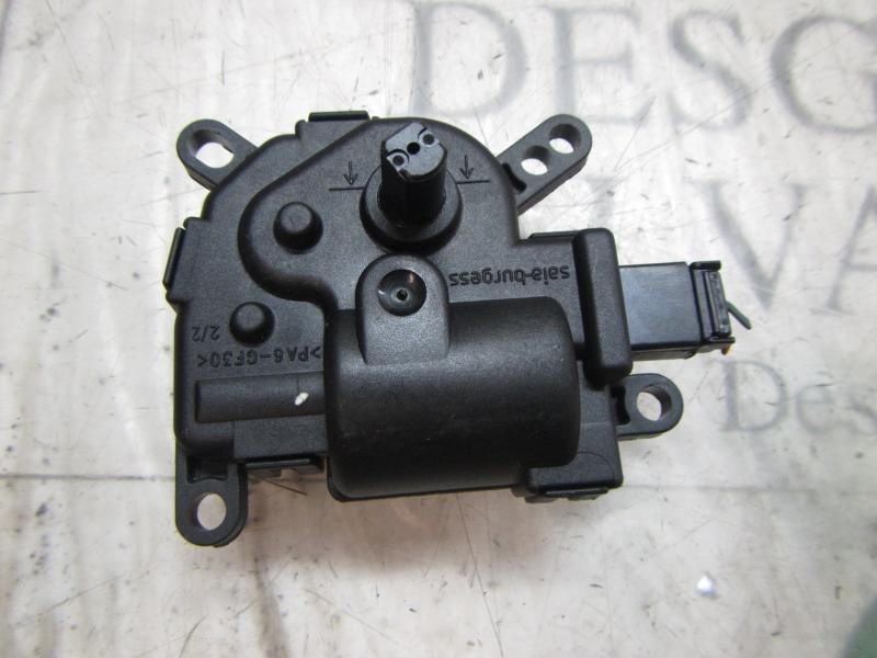 Recambio de motor apertura trampillas climatizador para ford fiesta (cb1) trend referencia OEM IAM   