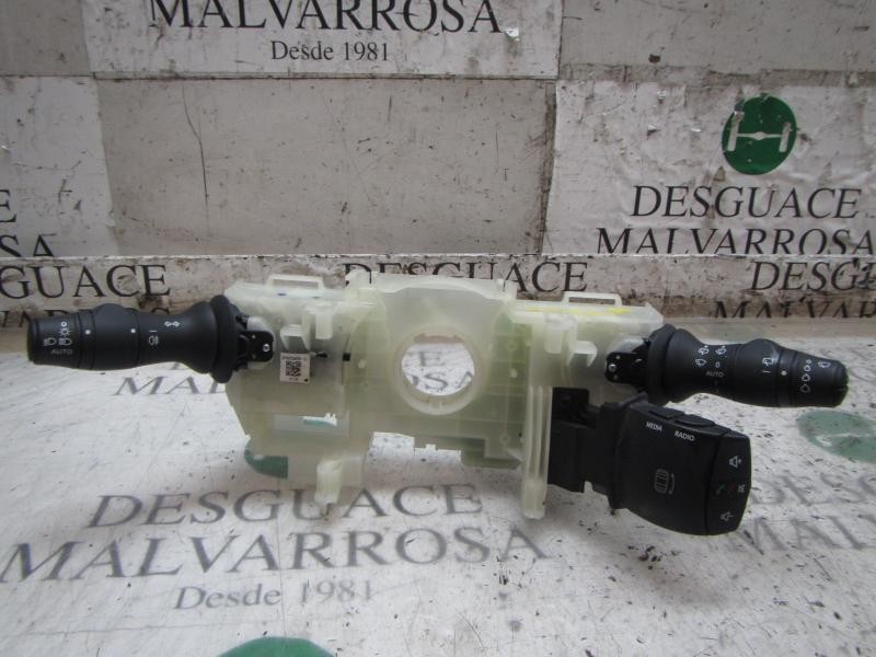 Recambio de mando luces para renault zoe referencia OEM IAM  255673247R 