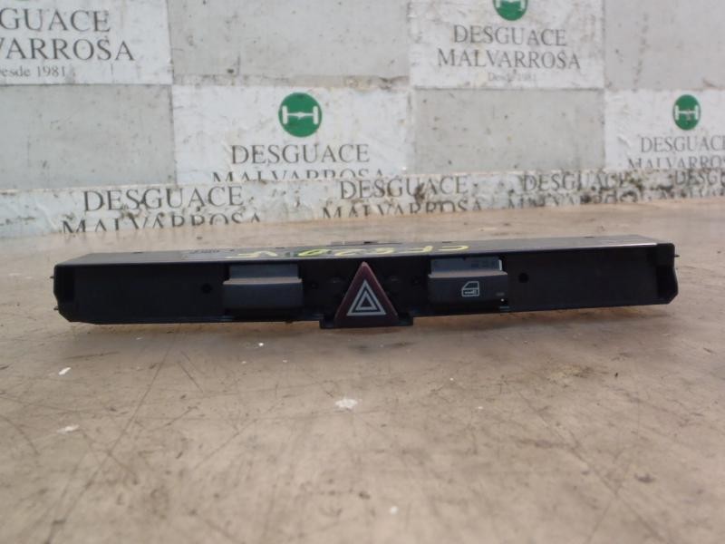 Recambio de warning para opel astra h berlina cosmo referencia OEM IAM   