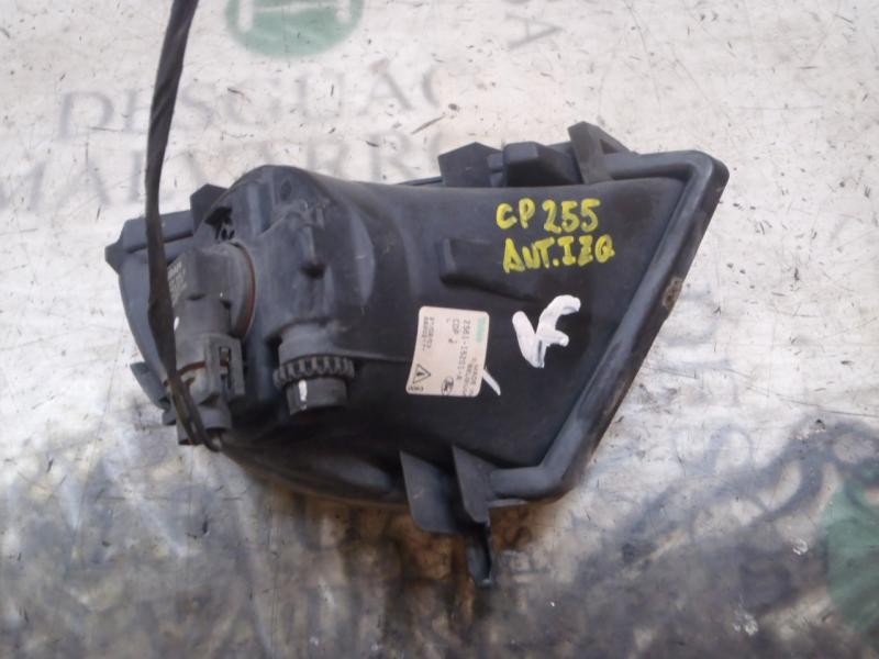 Recambio de faro antiniebla izquierdo para ford fiesta (cbk) ambiente referencia OEM IAM   