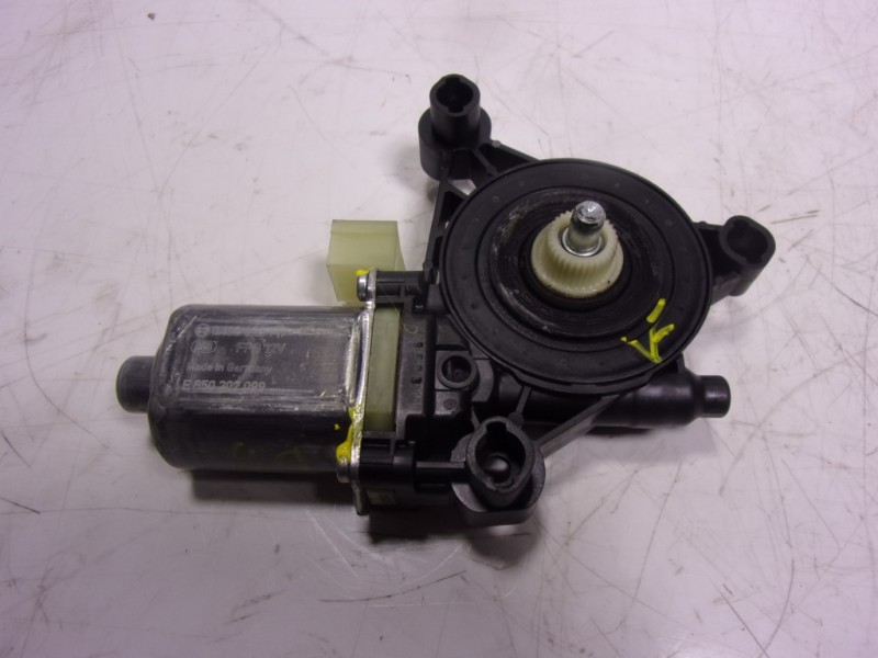 Recambio de motor elevalunas delantero derecho para audi q2 (gab) 1.6 tdi referencia OEM IAM 5Q0959801B 5Q0959801B 