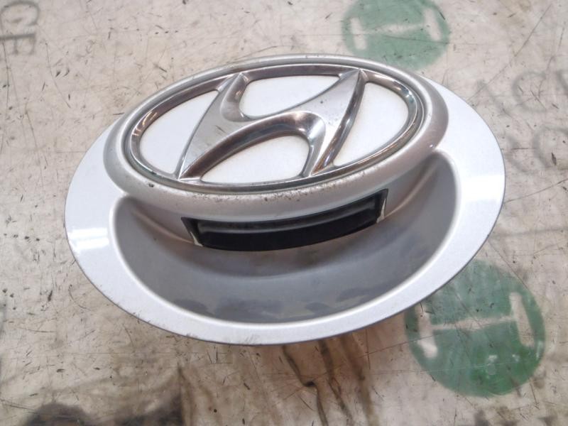 Recambio de maneta porton para hyundai i20 comfort referencia OEM IAM 817201J020  