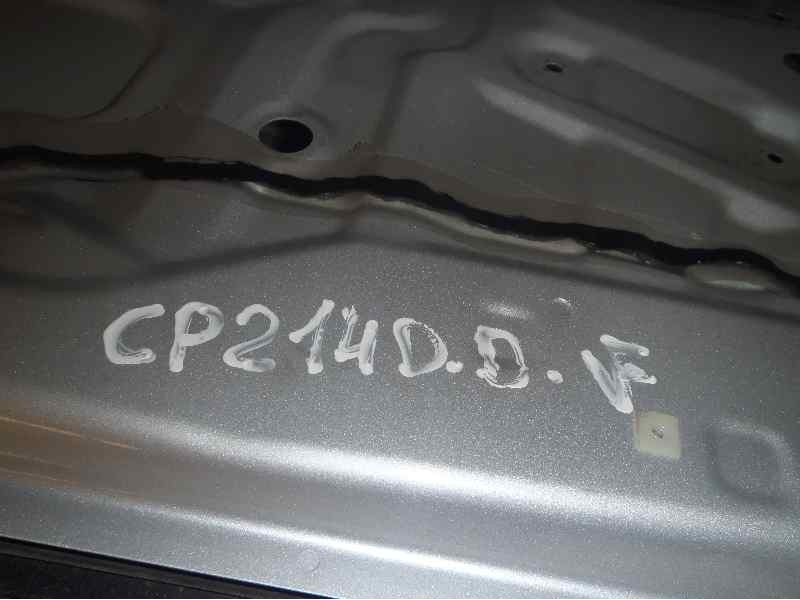 Recambio de puerta delantera derecha para hyundai i20 comfort referencia OEM IAM 760041J200  