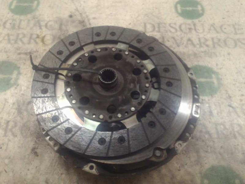 Recambio de kit embrague para renault scenic iii 1.6 dci diesel fap referencia OEM IAM   