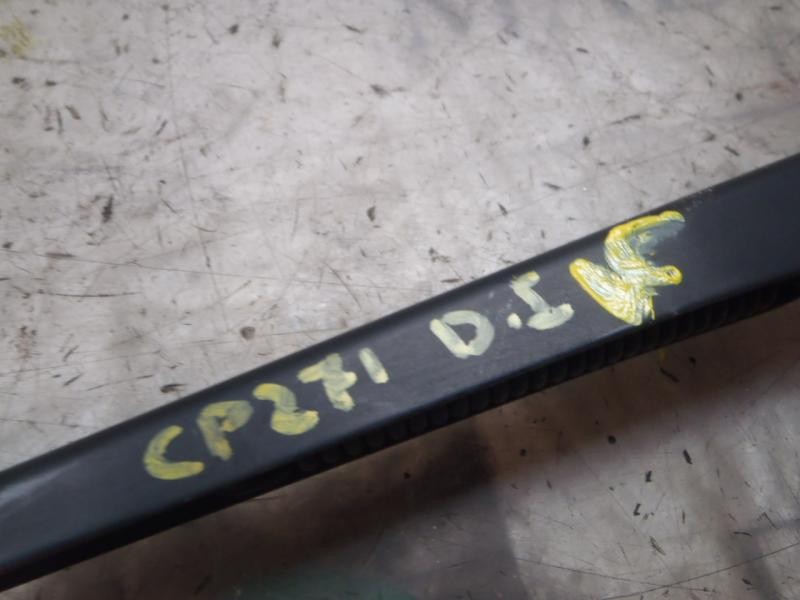 Recambio de brazo limpia delantero izquierdo para volkswagen caddy ka/kb (2k) furg. referencia OEM IAM 2K1955409  