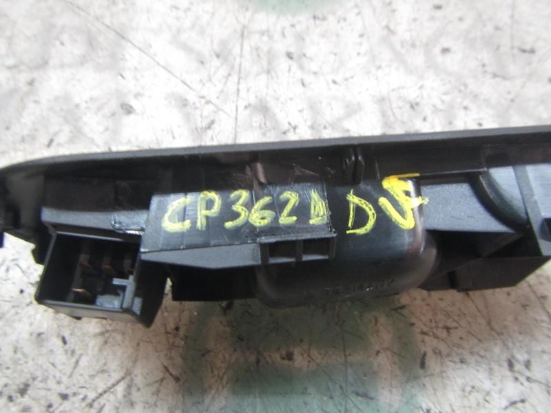 Recambio de maneta interior delantera derecha para volkswagen golf iv berlina (1j1) conceptline referencia OEM IAM   