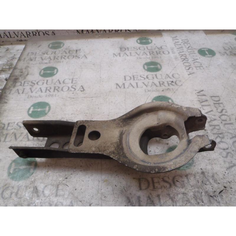 Recambio de brazo suspension inferior trasero izquierdo para volvo s60 berlina 2.4 d referencia OEM IAM 30666558  