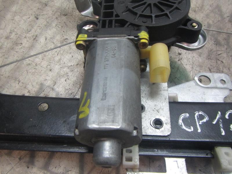 Recambio de elevalunas trasero izquierdo para volvo s60 berlina 2.4 d referencia OEM IAM 31253719  