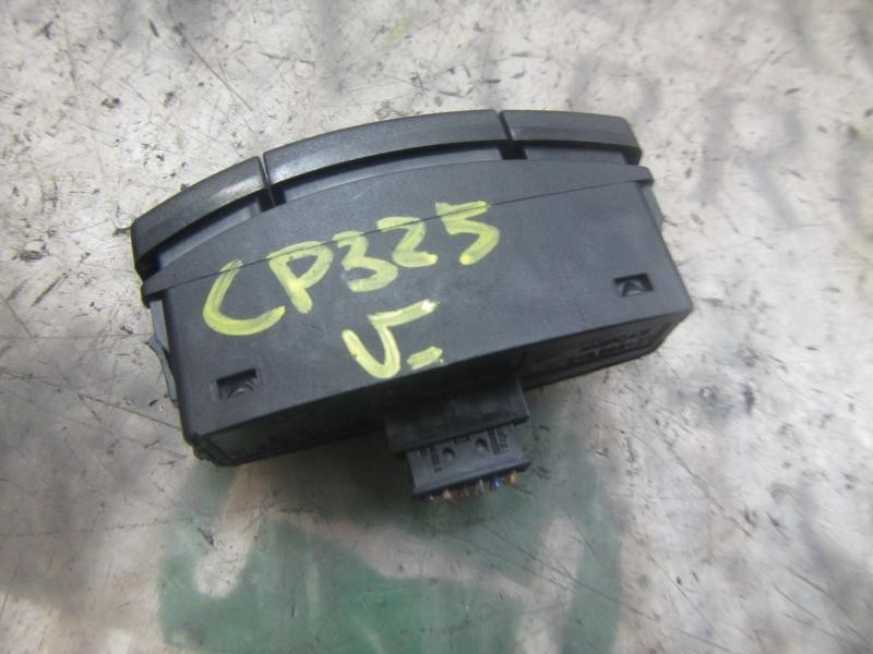 Recambio de warning para bmw serie 1 berlina (e81/e87) 116i referencia OEM IAM 61319196712 6945603 