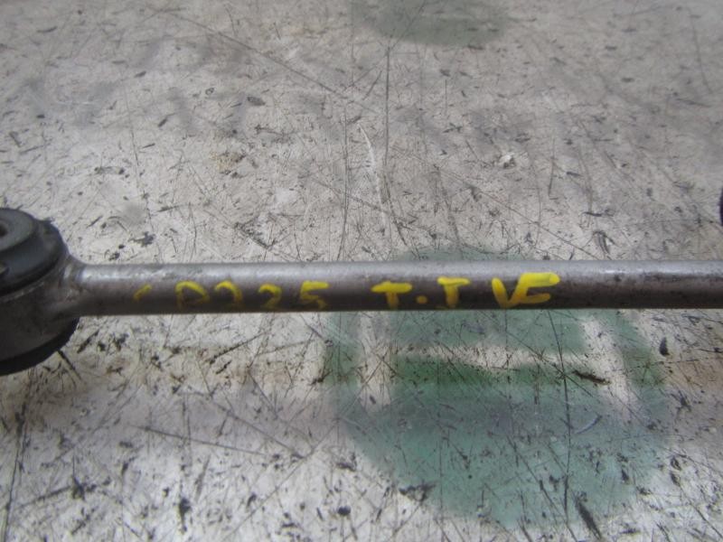 Recambio de tirante trasero izquierdo para bmw serie 1 berlina (e81/e87) 116i referencia OEM IAM 33556764428  