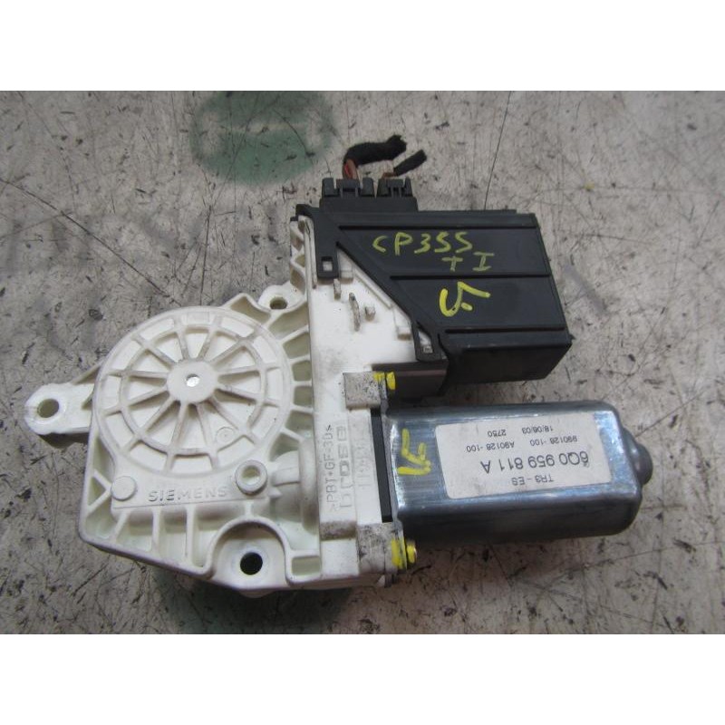 Recambio de motor elevalunas trasero izquierdo para seat ibiza (6l1) 1.9 tdi referencia OEM IAM   