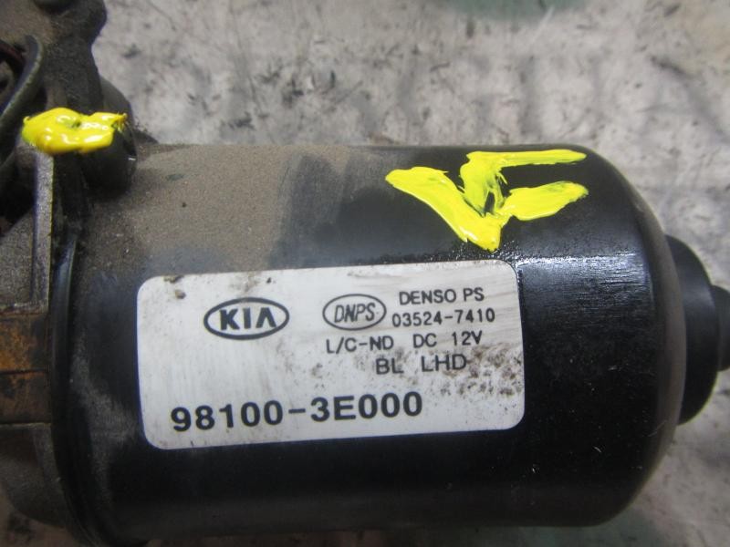 Recambio de motor limpia delantero para kia sorento 2.5 crdi ex referencia OEM IAM   