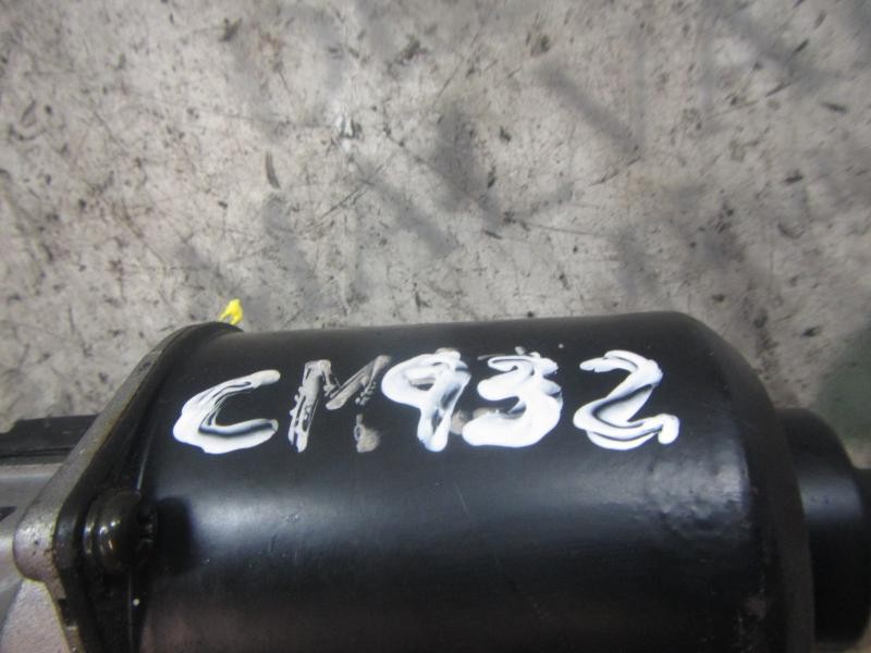 Recambio de motor limpia delantero para kia sorento 2.5 crdi ex referencia OEM IAM   