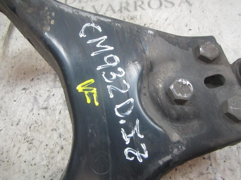 Recambio de brazo suspension inferior delantero izquierdo para kia sorento 2.5 crdi ex referencia OEM IAM   