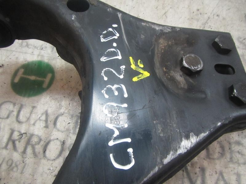 Recambio de brazo suspension inferior delantero derecho para kia sorento 2.5 crdi ex referencia OEM IAM   