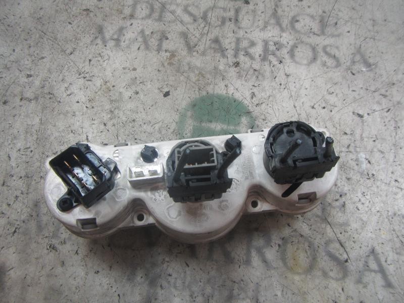 Recambio de mando calefaccion / aire acondicionado para ford transit connect (tc7) furg. referencia OEM IAM   