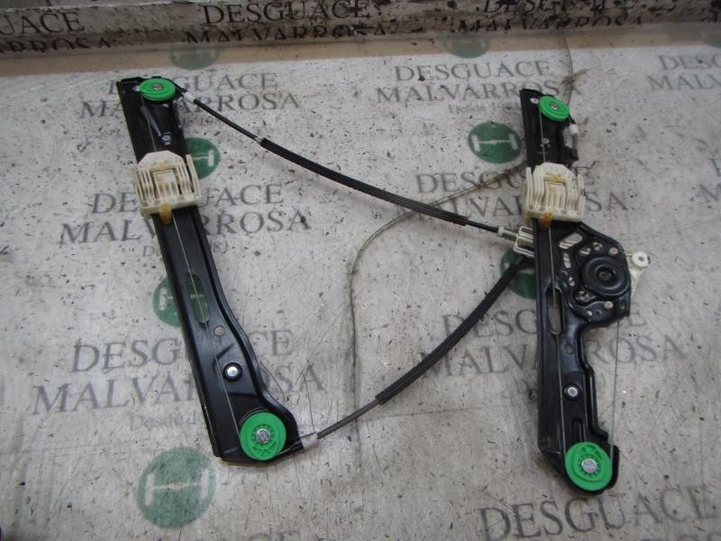 Recambio de elevalunas delantero derecho para bmw serie 1 berlina (e81/e87) 120d referencia OEM IAM 51337138466  