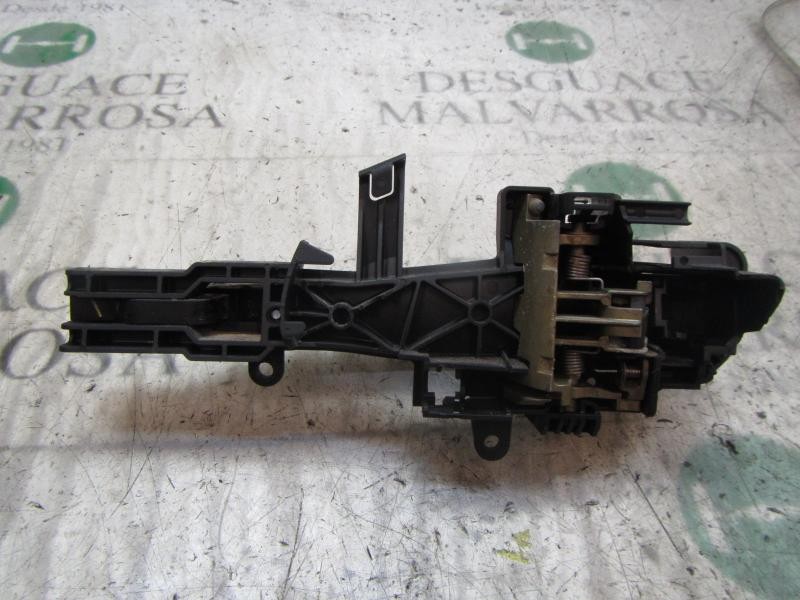 Recambio de maneta exterior trasera derecha para bmw serie 1 berlina (e81/e87) 120d referencia OEM IAM 51217207530  