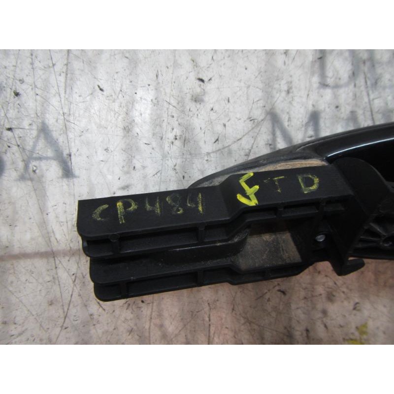 Recambio de maneta exterior trasera derecha para bmw serie 1 berlina (e81/e87) 120d referencia OEM IAM 51217207530  