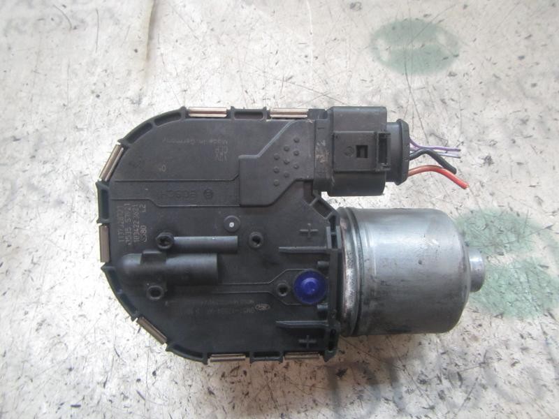 Recambio de motor limpia delantero para ford focus lim. (cb8) 2.0 tdci cat referencia OEM IAM 2135607 BM5117504AF 