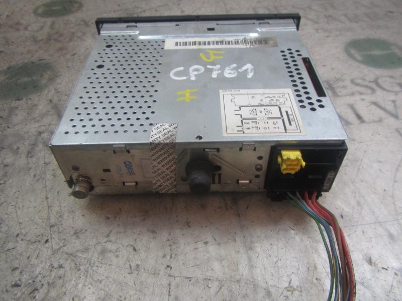 Recambio de sistema audio / radio cd para volkswagen golf iv berlina (1j1) 1.6 16v referencia OEM IAM   
