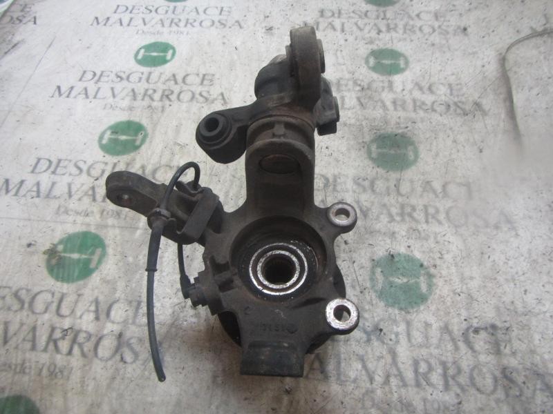 Recambio de mangueta delantera izquierda para nissan primera berlina (p12) acenta referencia OEM IAM   