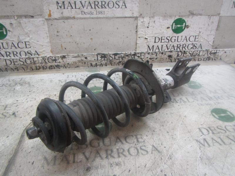 Recambio de amortiguador delantero derecho para peugeot 308 confort referencia OEM IAM   