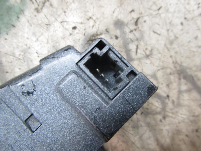 Recambio de cerradura maletero / porton para peugeot 308 confort referencia OEM IAM   