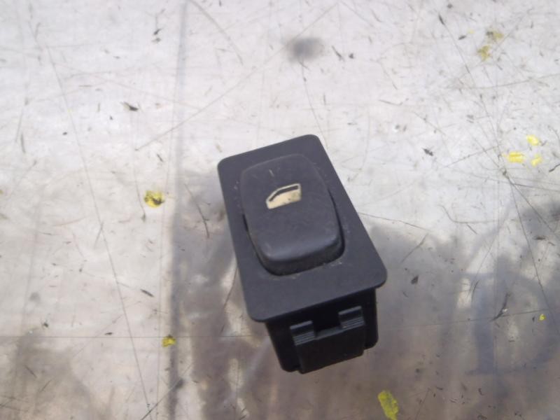 Recambio de mando elevalunas trasero izquierdo para citroën c8 hdi 173 fap exclusive referencia OEM IAM   