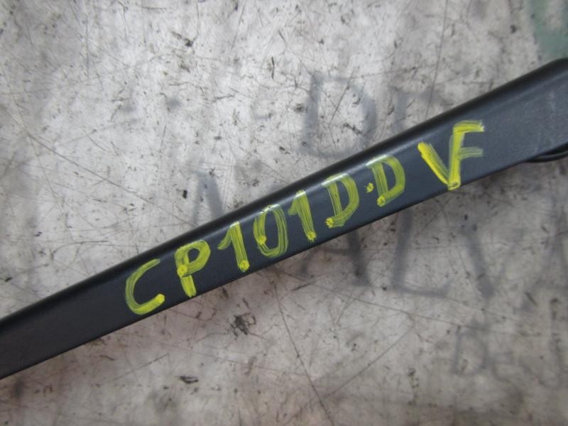 Recambio de brazo limpia delantero derecho para volkswagen caddy ka/kb (2k) life referencia OEM IAM 2K1955410  