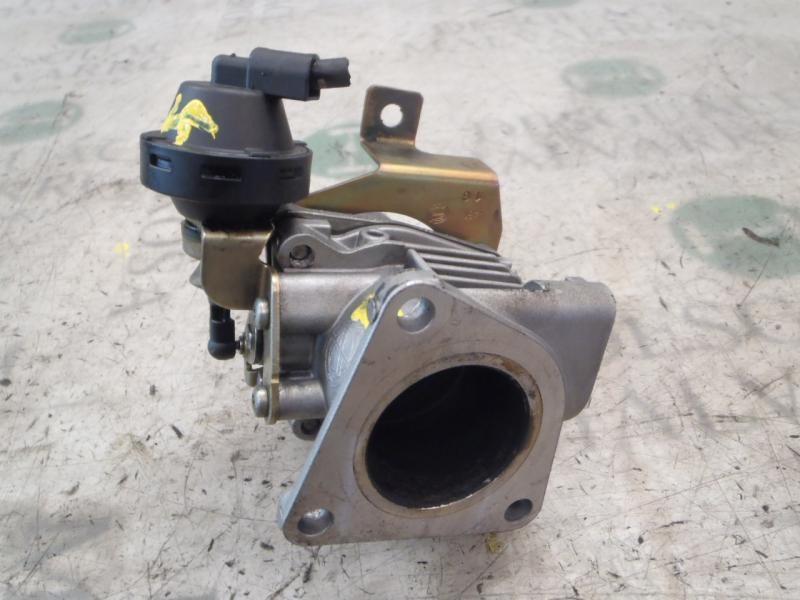 Recambio de caja mariposa para alfa romeo 166 2.4 jtd referencia OEM IAM   