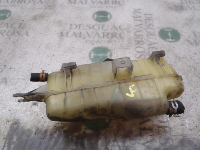 Recambio de deposito expansion para renault modus dynamique referencia OEM IAM 7701477290  