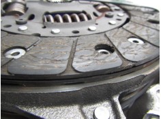 Recambio de kit embrague para dacia sandero 1.5 dci diesel fap cat referencia OEM IAM 301012572R   2